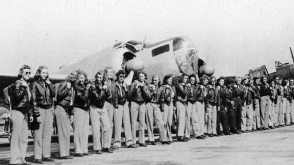 Brave WW2 WASP Women Airforce Service Pilots | Flying Fillies